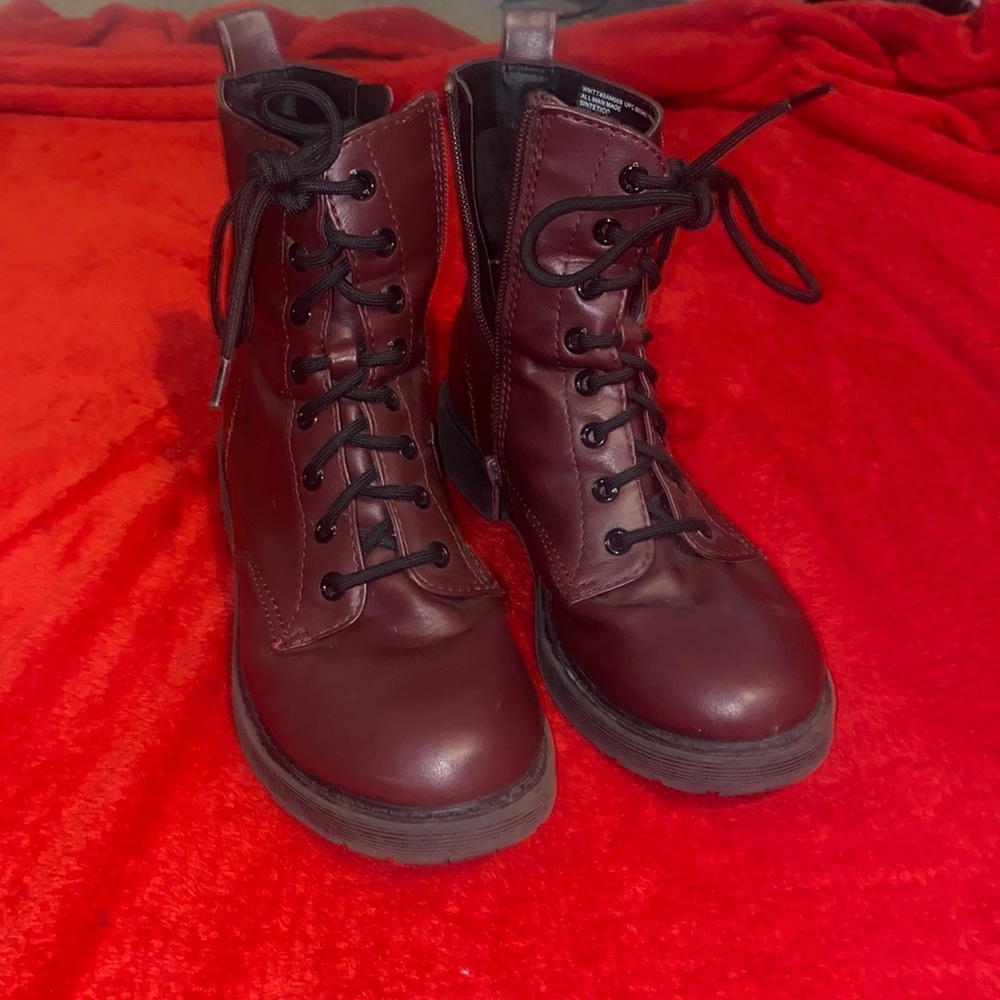 Red and Black lace up combat boots with zipper